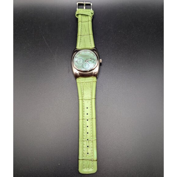 Joan Rivers Classics Watch Green Face Textured Green Leather New Battery Working - Picture 4 of 14